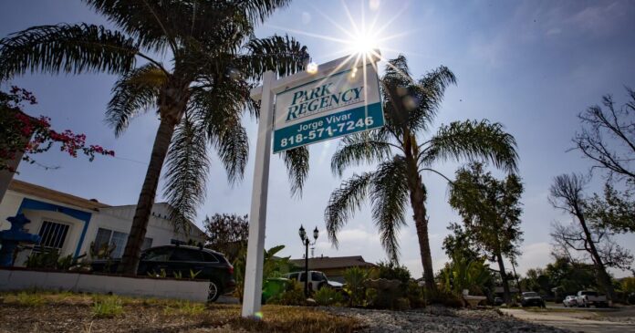 1199947-fi-home-prices-southland-4-brv.jpg