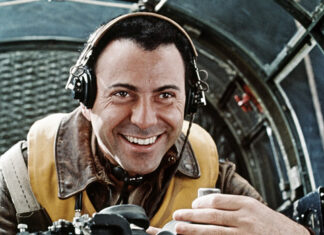 Alan Arkin Dead At 89, Family Confirms: ‘He Will Be Deeply Missed’