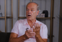 Kelsey Grammer Calls U.S. Education System 'Child Abuse,' on Video