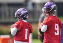 Vikings’ quarterback battle off to shocking begin