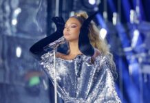 Beyoncé Sends The Bey Hive Buzzing Over Rowen Rose Bodysuit