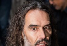 Russell Brand Allegedly Tried to Pull Woman Into Bathroom in 2001, Rape Trial Testimony